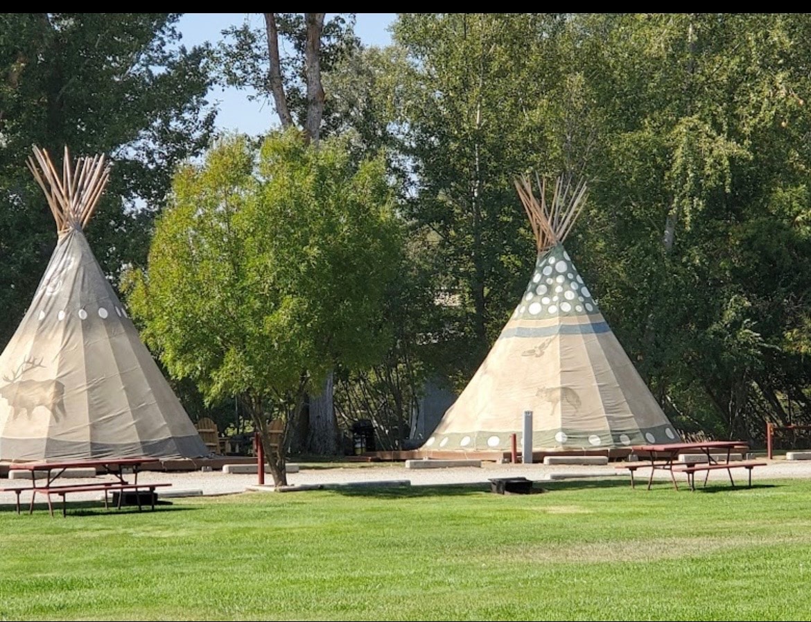 Glamping Tipis